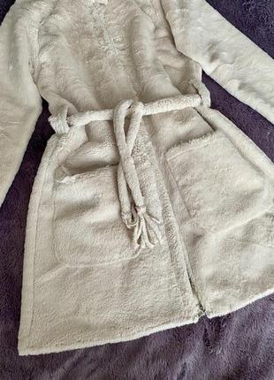 Светлая молочная шуба пальто с поясом, весеннее осеннее размера xs, s5 фото