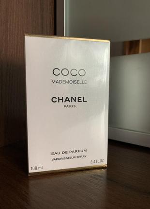 Coco mademoiselle chanel