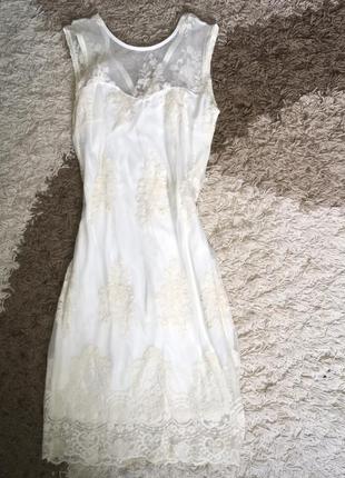 Шикарное нарядное платье ( сетка кружево), м-л