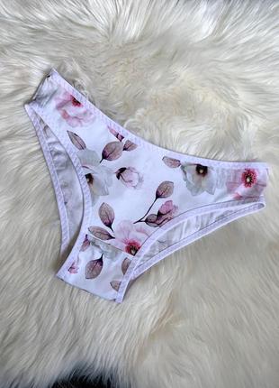 Трусики акварельні квіти на білому