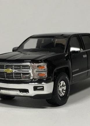 Металлическая машинка kinsmart 2014 chevrolet silverado