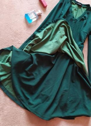Щільне смарагдове ошатне плаття з пишною спідницею двошарової6 фото