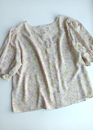 Коасивая летняя блуза в мелкий цветочный принт 100% вискоза4 фото