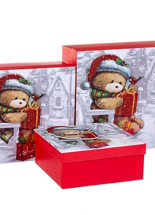 Новорічні подарункові коробки "ведмідь з подарунками" набір 3 шт. великі (28х28х10 см)