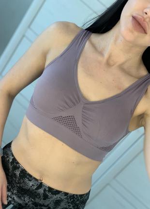 Топ спортивный