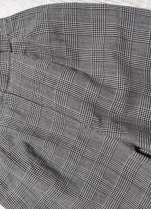 Шерстяные брюки с защипами высокая талия в клетку3 фото