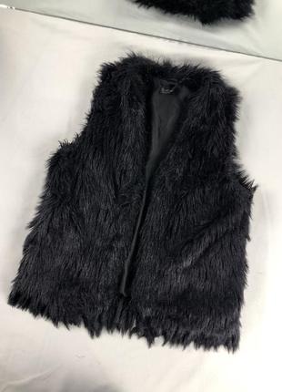 Хутряна жилетка top shop