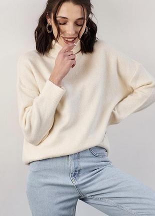 Светр. преміум якість.