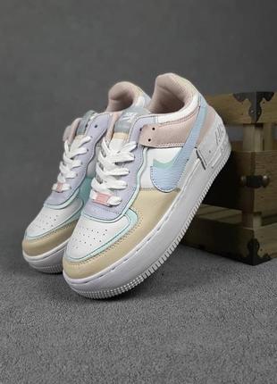 Женские кроссовки nike air force 1 shadow белые с бежевым с голубым / жіночі кросівки найк