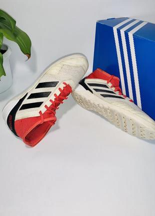 Сороконіжки adidas predator1 фото