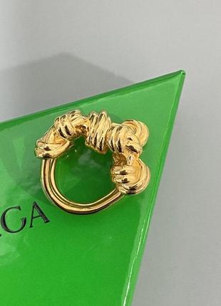 Кільце в стилі bottega veneta
