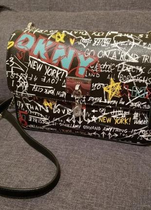 Сумка dkny cleo graffiti print оригінал!