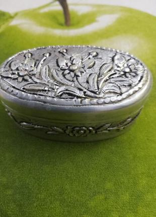 Шкатулка мельхировая винтаж vintage stories
