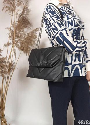 Чорна трендова сумка жіноча, жіноча стьобана чорна сумочка з ланцюжком2 фото