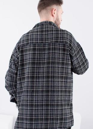 Стильная черная мужская рубашка в клетку теплая модная оверсайз2 фото