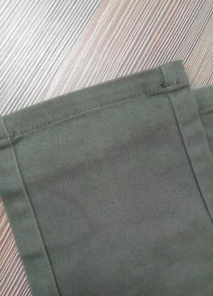 Зауженые джинсы цвета хакки5 фото