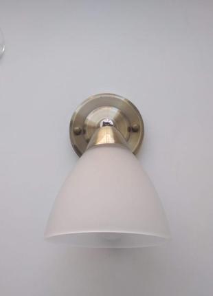 Бра светильник на стену с поворотным плафоном2 фото