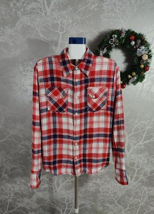 Рубашка nudie jeans
оригинал
made in portugal
стильная и приятная