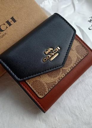 Гаманець coach