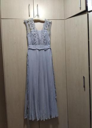 Вечернее длинное  гипюровое блестящее  платье с бисером плиссе от бренда  coast2 фото