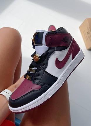 Кроссовки ir jordan 1 retro purple