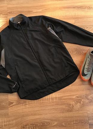 Спортивна куртка