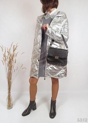 Чорна кроко сумочка кросбоді, чорна під рептилію сумка через плече жіноча