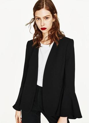 Жакет з рюшами