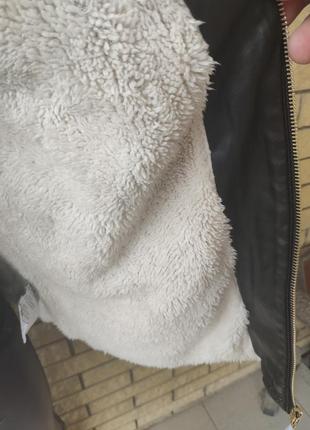Куртка женская из экокожи, есть большие размеры, на меху внутри, с меховым воротником os8 фото