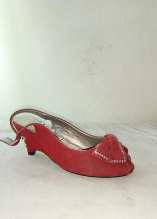 Босоножки женские oqis