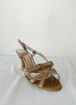 Босоніжки жіночі anihow