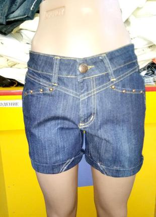 Шорты женские джинсовые b1