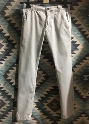 Небесно-голубые брюки на подростка nukutavake