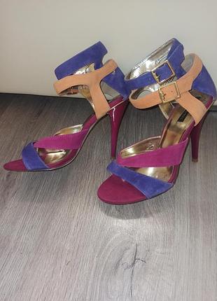 Яркие замшевые босоножки, 38р - 24.5см стелька