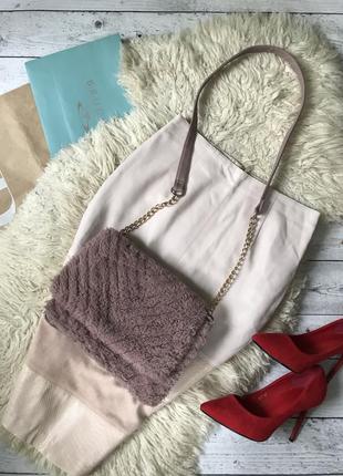 Пушистая меховая сумка кросбоди