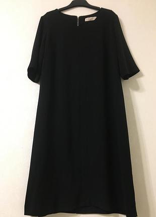 Маленьке чорне плаття velvet