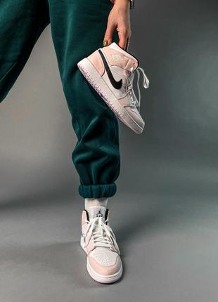 Женские высокие кожаные бело-розовые кроссовки nike air jordan🆕10 фото