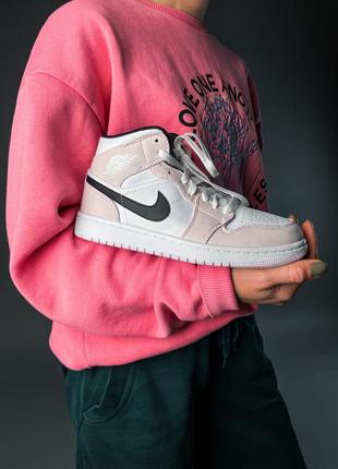 Женские высокие кожаные бело-розовые кроссовки nike air jordan🆕6 фото