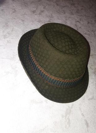 Брендовий капелюх