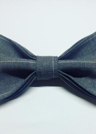 Серая бабочка ручная работа