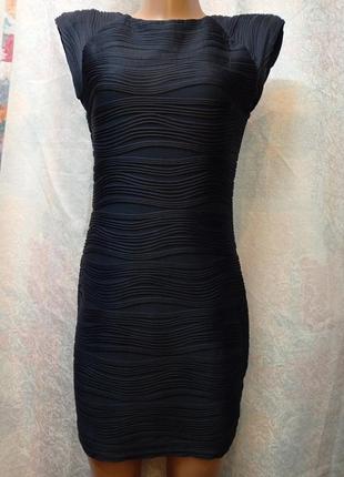 Бандажное платье размер 36,38