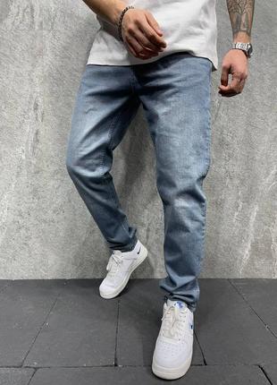 Чоловічі прямі джинси
