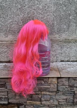 Рожевий кучерявий парик2 фото