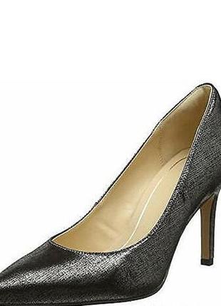 Р. 39.5 clarks жіночі шкіряні туфлі оригінал