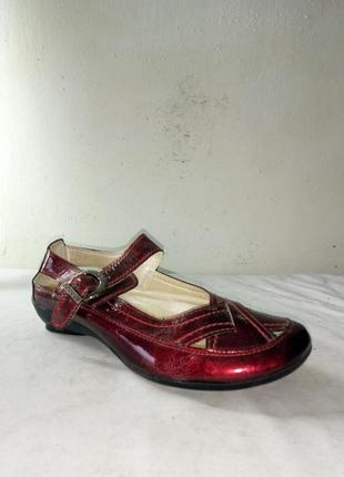 Туфлі жіночі canoa