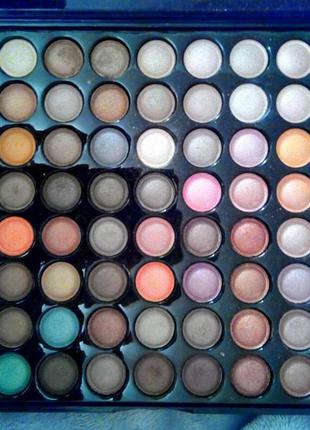 Палетка барвистих тіней від мас3 фото