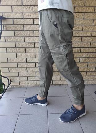 Джоггеры, джинсы с поясом  на резинке  унисекс, накладные карманы карго, есть большие размеры nn8 фото