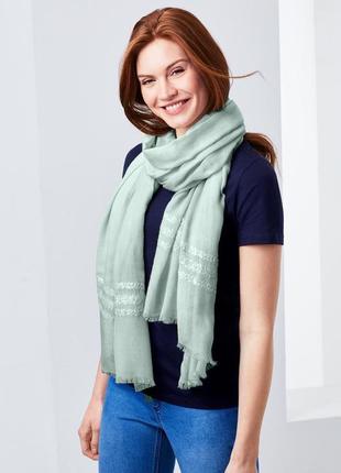 Красива шаль-шарф для створення стильного образу tchibo німеччина , розмір універсальний