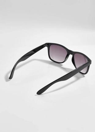 Классические чёрные солнцезащитные очки boohoo 🕶2 фото
