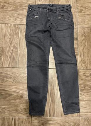 Джинсы armani jeans оригинал 30р л